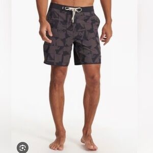 Vuori Men’s Cruise Board Shorts
